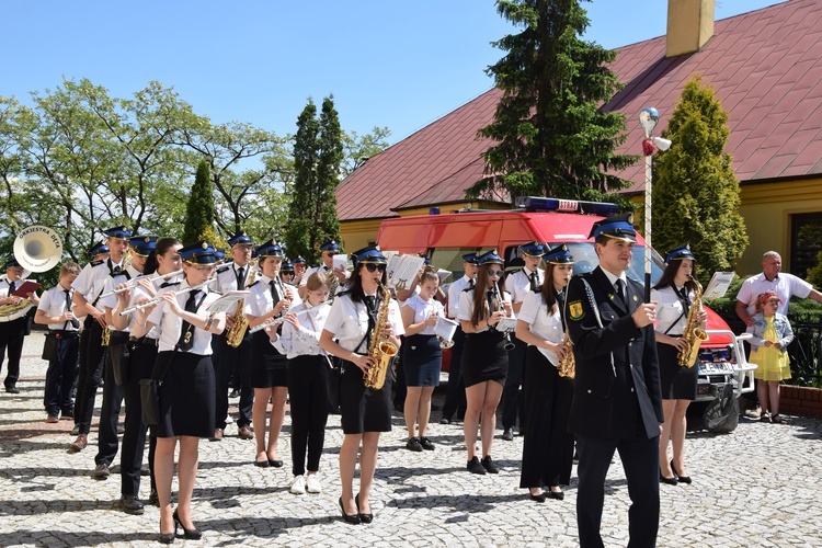 Po Mszy św. orkiestra wykonała kilka utworów.