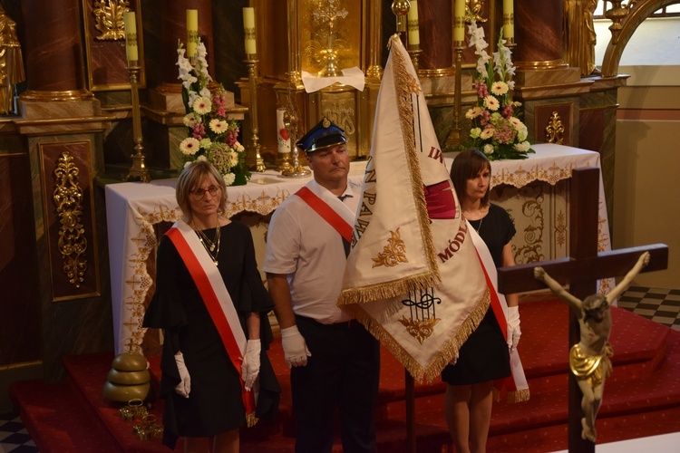 Poświęcenie sztandaru orkiestry w Górze św. Małgorzaty