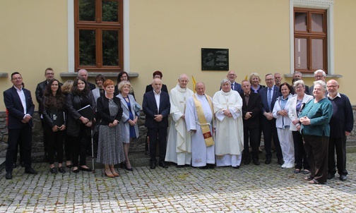 Uczestnicy jubileuszowego świętowania 25-lecia Akcji Katolickiej.