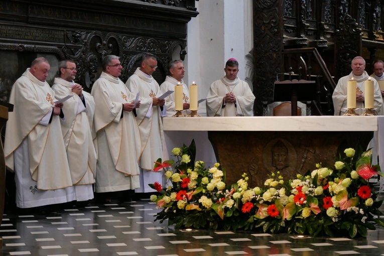 Srebrny jubileusz kapłaństwa w archikatedrze oliwskiej