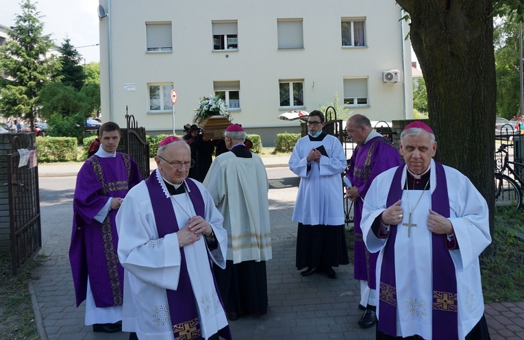 Pogrzeb śp. ks. prałata Augusta Duffka