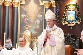 Dziękczynną Eucharystię abp Wojda odprawił w archikatedrze oliwskiej.