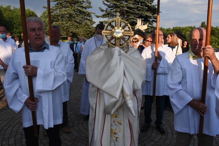 40 lat parafii w Mokrzyskach 