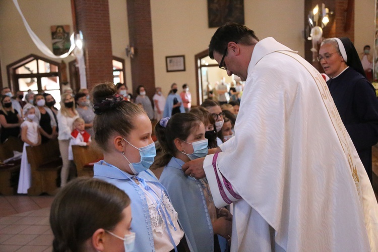 Brzesko. Przyjęcie ministrantów i deesemek