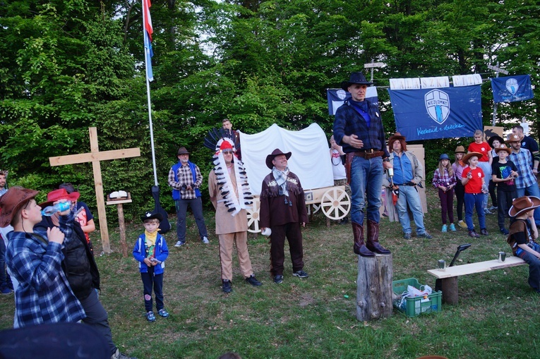 Niezłomny24 z dziećmi
