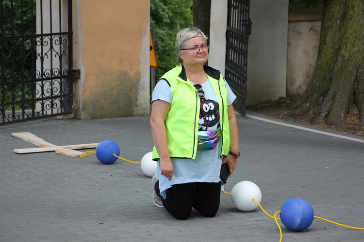 VIII Pielgrzymka Kobiet do Suserza - pielgrzymowanie