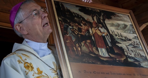 Abp Schick do Kaszubów: Dialog, pojednanie i pokój - to niegasnące zadanie