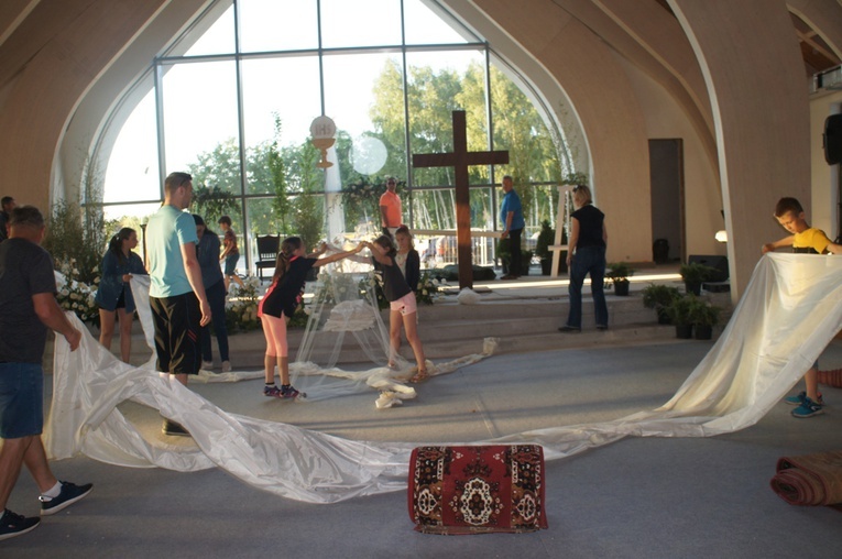 Nowa świątynia w Skierniewicach