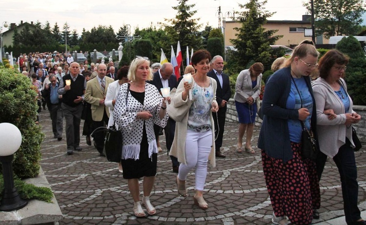 Relikwie św. Teresy od Dzieciątka Jezus i jej rodziców, Ludwika i Zelii Martin w Kalnej