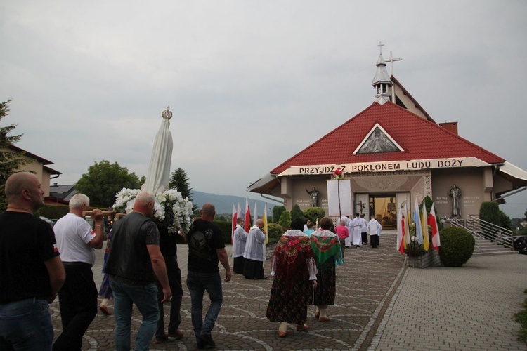 Relikwie św. Teresy od Dzieciątka Jezus i jej rodziców, Ludwika i Zelii Martin w Kalnej