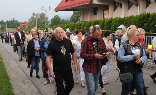 Relikwie św. Teresy od Dzieciątka Jezus i jej rodziców, Ludwika i Zelii Martin w Kalnej