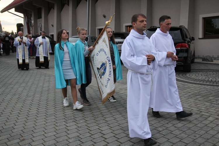 Relikwie św. Teresy od Dzieciątka Jezus i jej rodziców, Ludwika i Zelii Martin w Kalnej