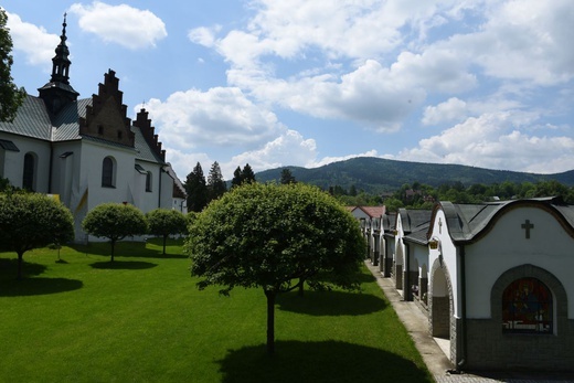 Opactwo w Szczyrzycu