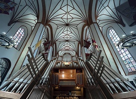 Koncerty organowe w archikatedrze co roku gromadzą melomanów.