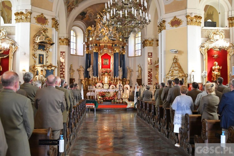 Pielgrzymka leśników do Rokitna