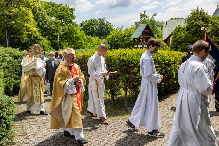 Krywałd. 100-lecie parafii św. Antoniego z Padwy