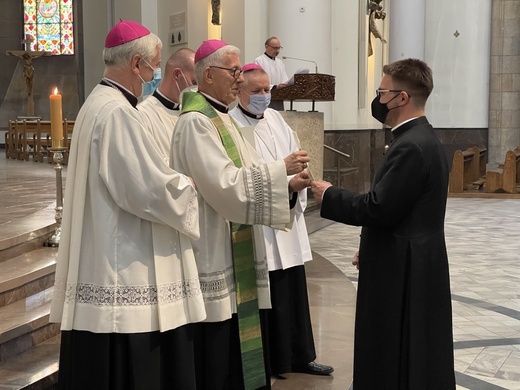 Nowe dekrety dla wikariuszy cz. 2