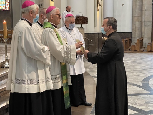 Nowe dekrety dla wikariuszy cz. 2
