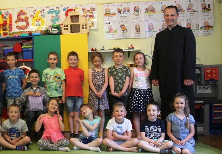 Konkursowi laureaci z katolickich placówek oświatowych w Cieszynie