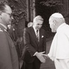 Spotkanie Jana Pawła II z władzami podczas II pielgrzymki do ojczyzny w 1983 roku.
