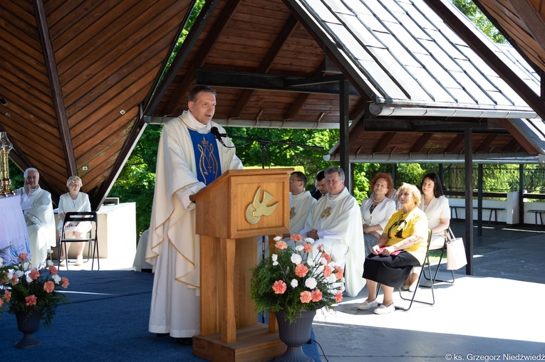 Pielgrzymka chorych i cierpiących oraz służby zdrowia do Rokitna