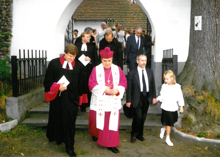 Historyczne zdjęcia związane z dzwonem