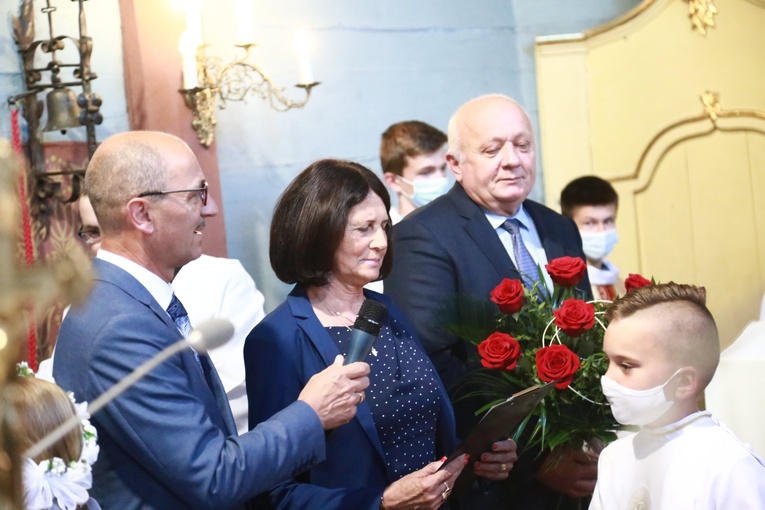Organy i ołtarz w Pogwizdowie