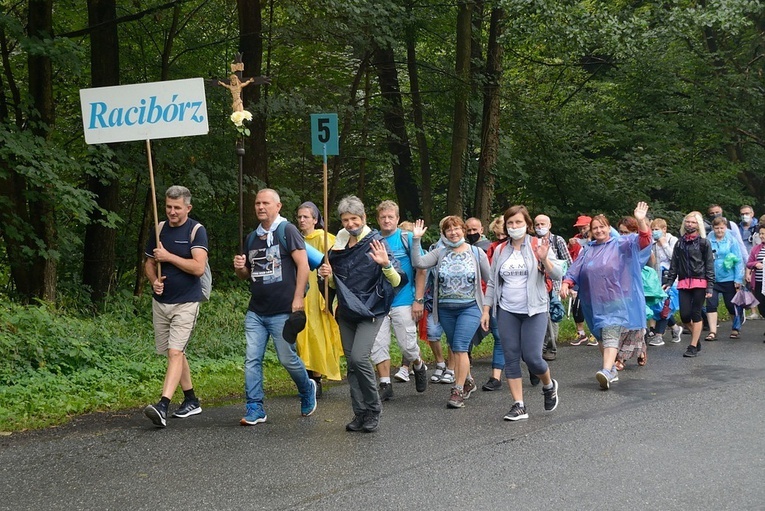 Harmonogram sztafety pielgrzymkowej