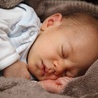 Wykryto nietypową fazę snu w mózgach niemowląt