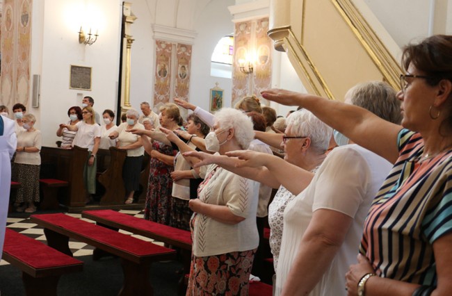 Pielgrzymka Apostolatu "Margaretka" do Wysokiego Koła