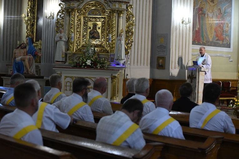 Rycerze Kolumba w Luszowicach