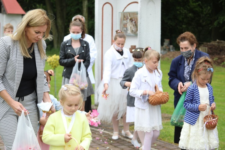 Jubileusze ks. Andrzeja Woźniaka i organisty Jarosława Wysogląda w Polance Górnej