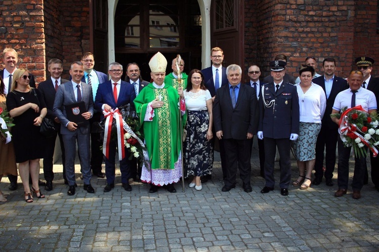 Uroczystości ku czci abp. Józefa F. Gawliny w Raciborzu