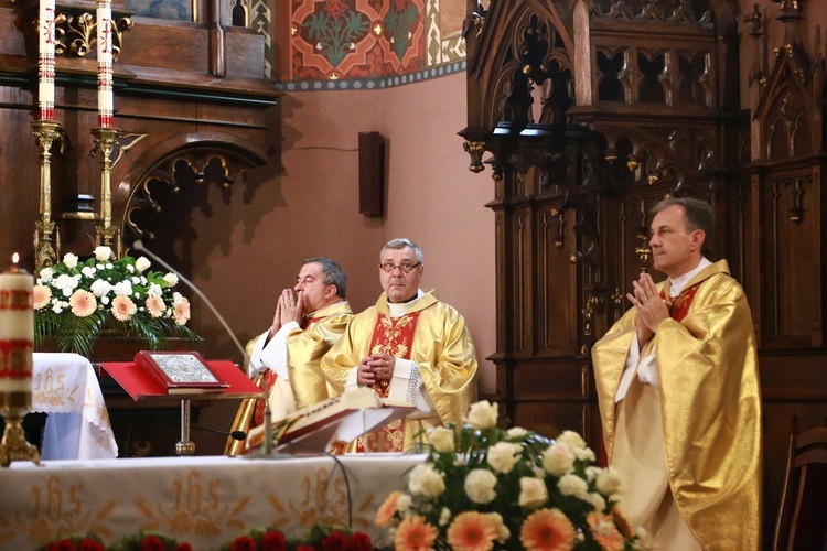 Błogosławieństwo lektorów w Szczurowej