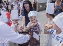 Po drodze nie mogło zabraknąć degustacji słodkich łakoci.