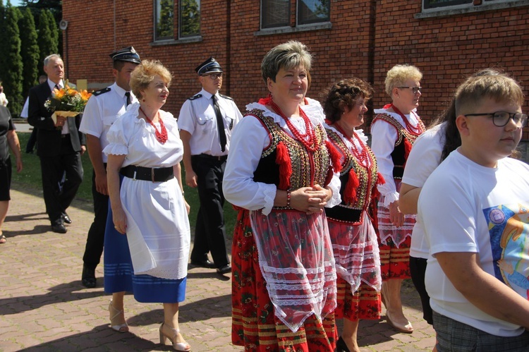 Góra Motyczna. Uroczyste wprowadzenie relikwii św. Jana Pawła II