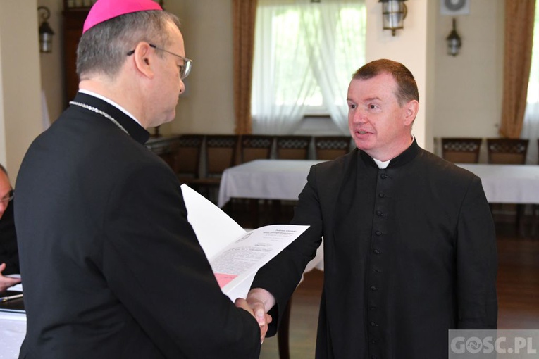 Dekrety dla proboszczów i administratorów