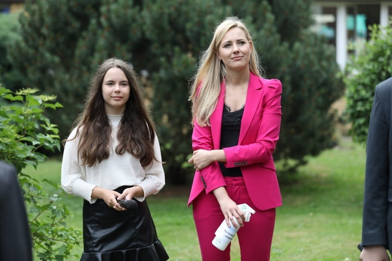 Nadanie Sztandaru Szkole Podstawowej im. Lotników Polskich w Marcinowicach