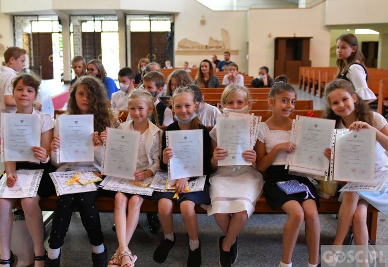 Zakończenie roku szkolnego w zielonogórskim Katoliku
