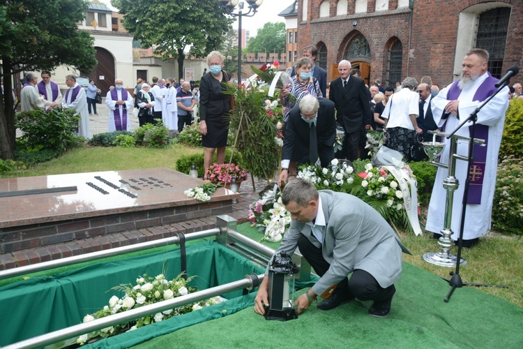 Pogrzeb śp. ks. infułata Edmunda Podzielnego