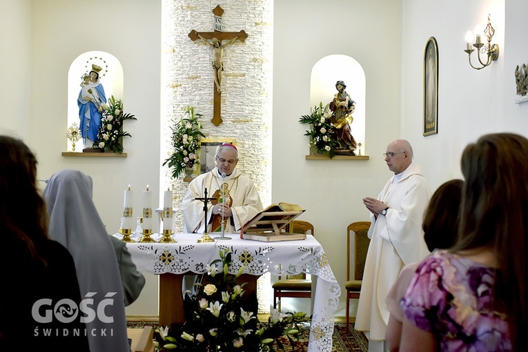 Poświęcenie kaplicy u sióstr prezentek