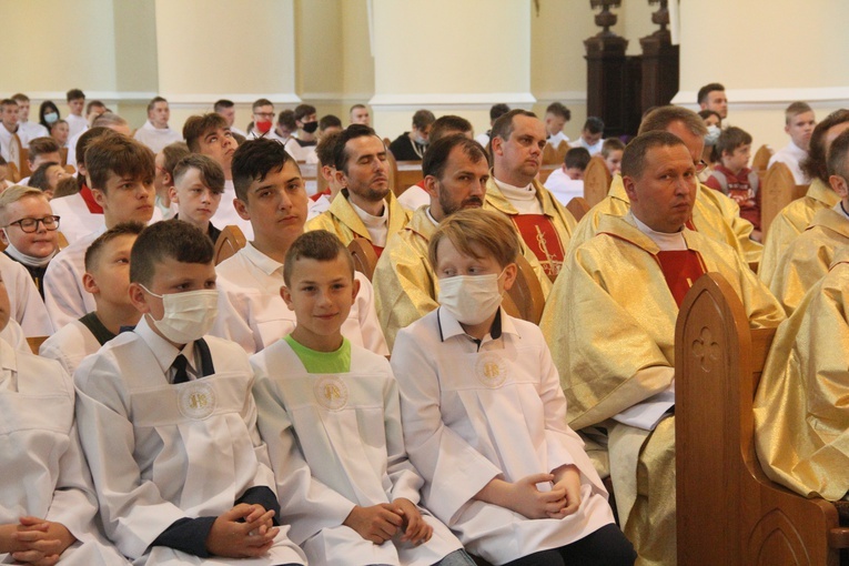 Pielgrzymka ministrantów i lektorów do Wąwolnicy