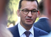 Morawiecki uhonorowany Srebrnym Krzyżem Solidarności Walczącej