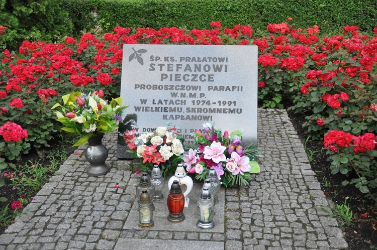 W Raciborzu wręczono medale im. ks. S. Pieczki. 