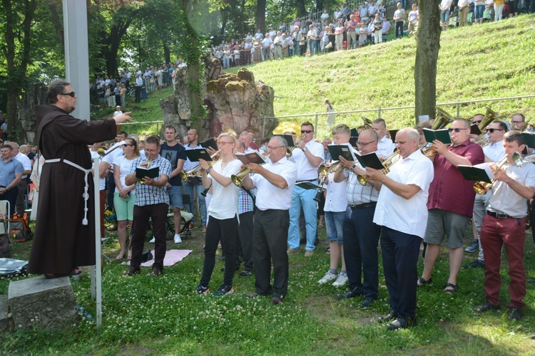 Pielgrzymka Mężczyzn i Młodzieńców na Górę św. Anny