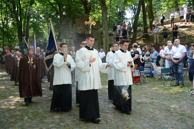 Pielgrzymka Mężczyzn i Młodzieńców na Górę św. Anny