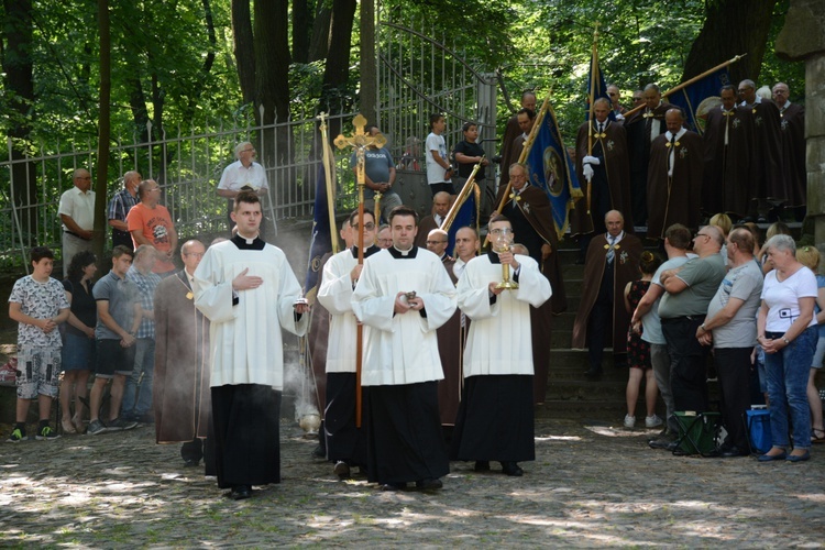 Pielgrzymka Mężczyzn i Młodzieńców na Górę św. Anny