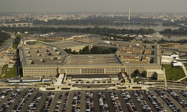 Pentagon: Armia USA przeprowadziła naloty na obiekty proirańskich milicji w Iraku i Syrii