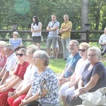 Lipnica Murowana. Poświęcenie figury Frasobliwego