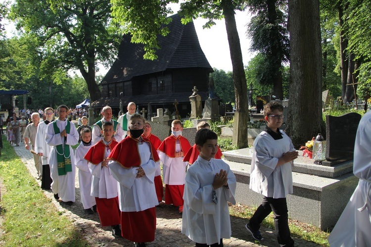 Lipnica Murowana. Poświęcenie figury Frasobliwego